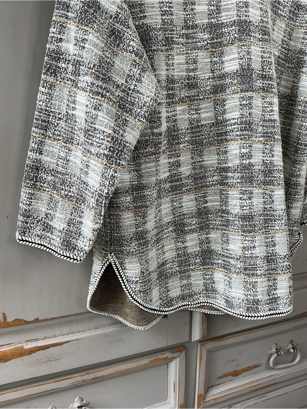 Max Studio | Tweed Knit Charcoal Taupe Tunic Top in Medium - Picture 3 of 7